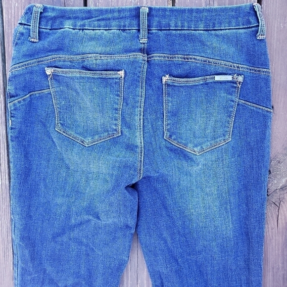 Chico's So Lifting Slim Leg Denim Blue Jeans Women's Small (4) Pants Sandblast - Picture 4 of 8